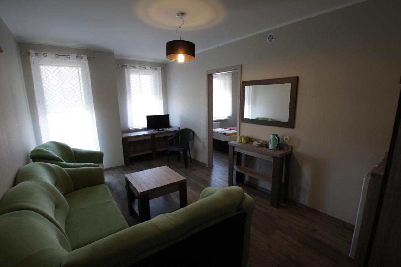 Kalmar Bed and Breakfast Darlowko Buitenkant foto