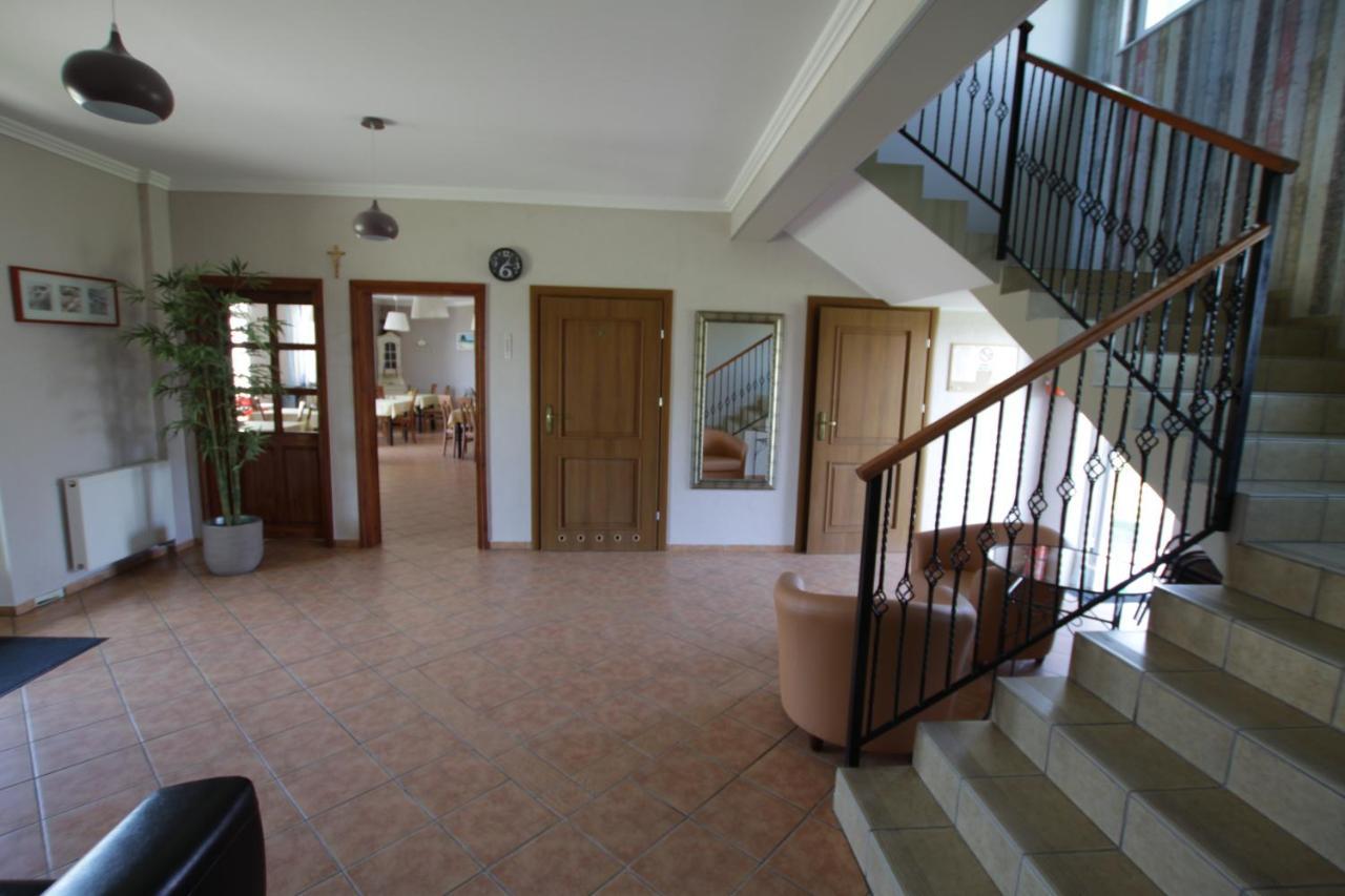 Kalmar Bed and Breakfast Darlowko Buitenkant foto