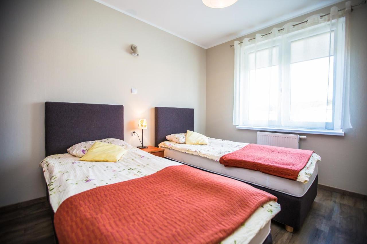 Kalmar Bed and Breakfast Darlowko Buitenkant foto