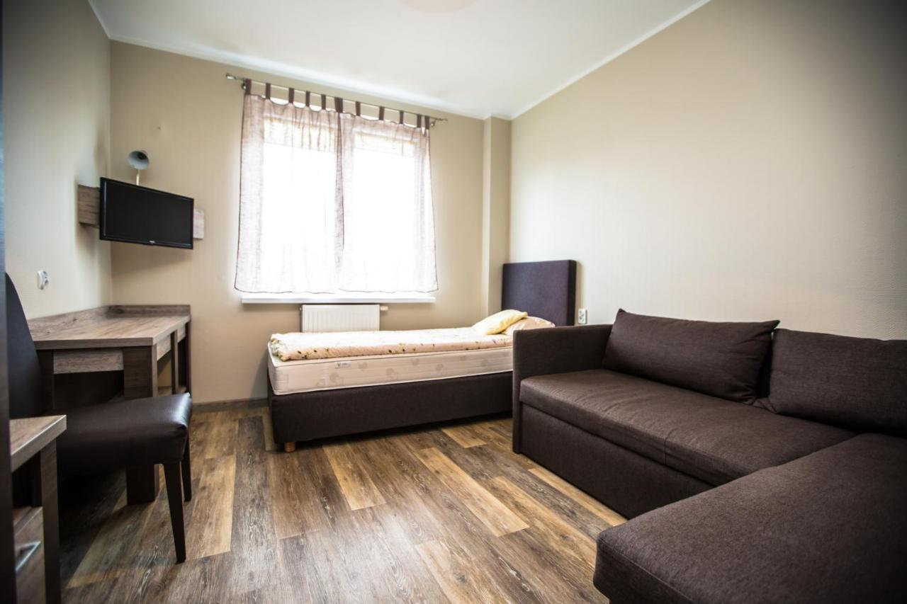 Kalmar Bed and Breakfast Darlowko Buitenkant foto