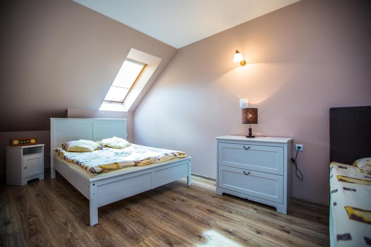 Kalmar Bed and Breakfast Darlowko Buitenkant foto