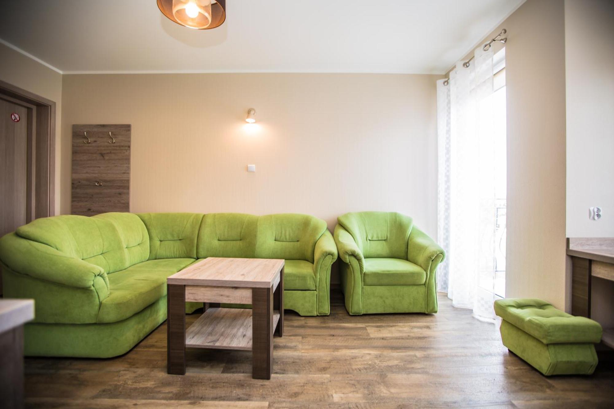 Kalmar Bed and Breakfast Darlowko Buitenkant foto