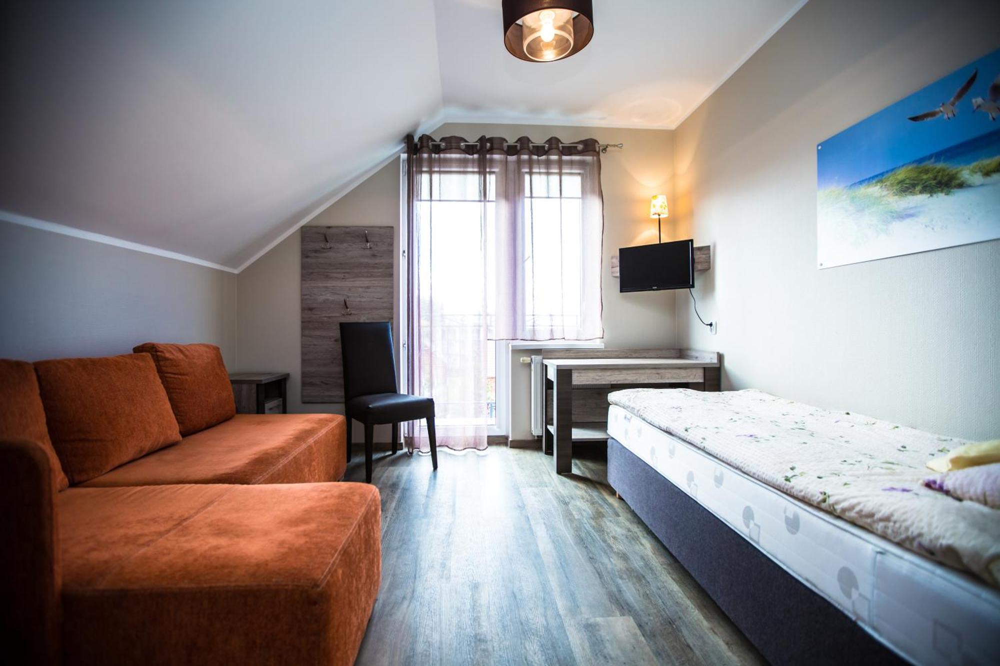 Kalmar Bed and Breakfast Darlowko Buitenkant foto